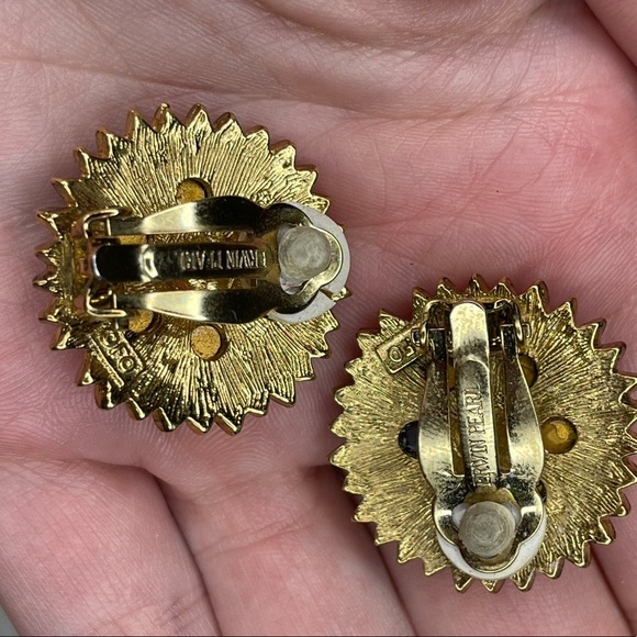 Vintage Erwin Pearl F.O. Purple Glass Earrings - Picture 5 of 6